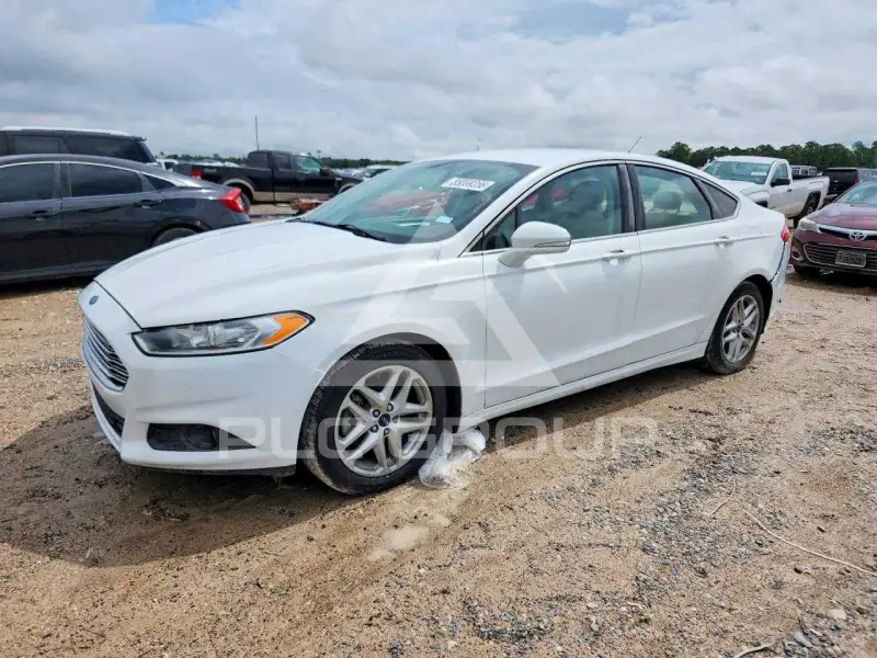 2016 Ford FUSION фото