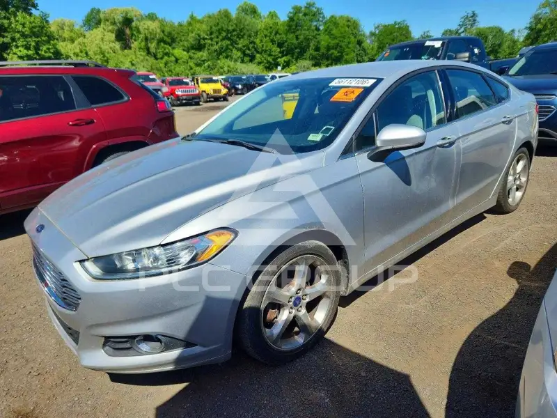 2016 Ford FUSION фото