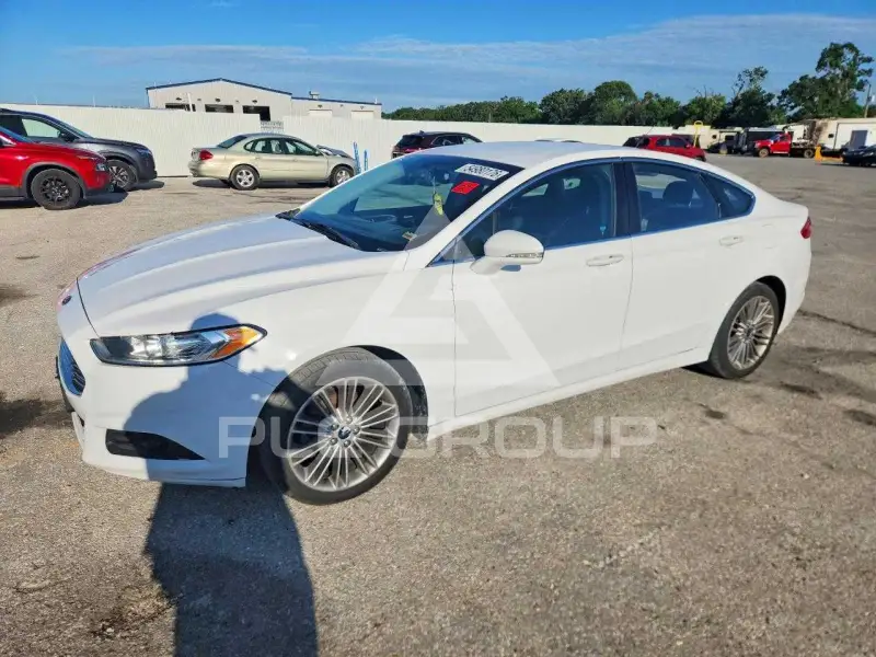 2016 Ford FUSION фото