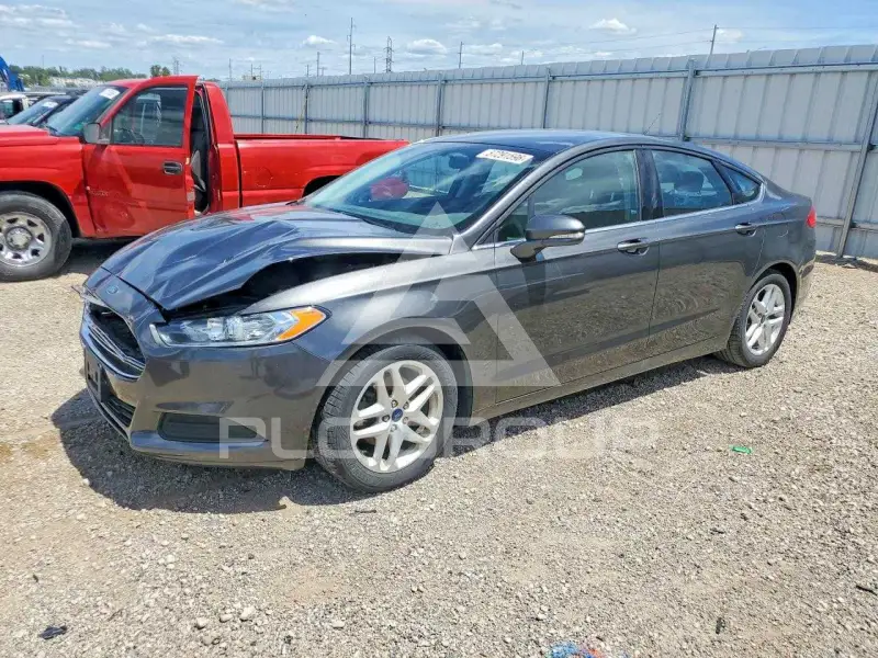 2016 Ford FUSION фото