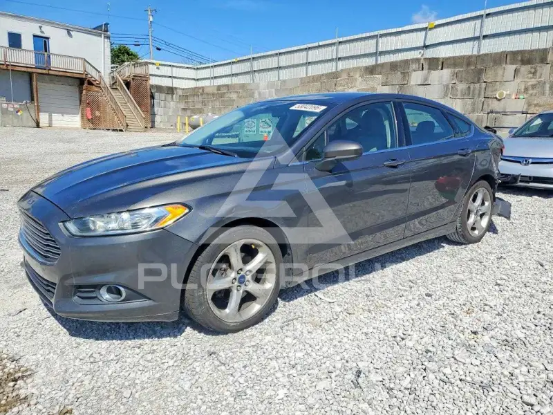 2016 Ford FUSION photo