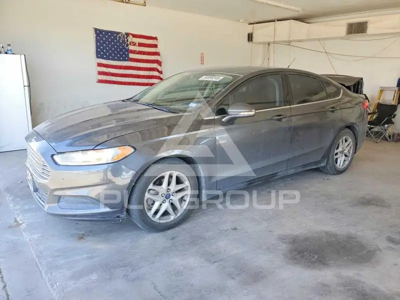 2016 Ford FUSION photo
