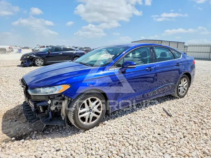 2016 Ford FUSION photo