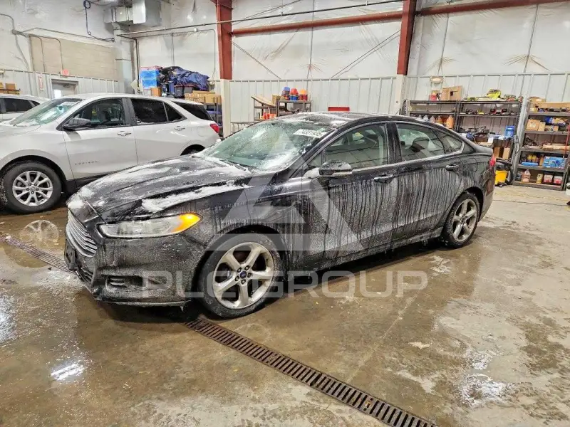 2016 Ford FUSION фото