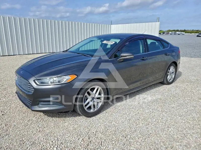 2016 Ford FUSION фото
