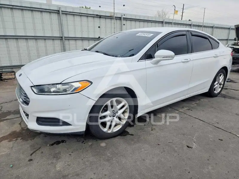 2016 Ford FUSION фото