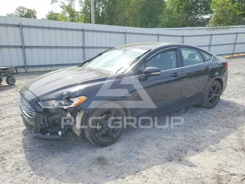 2016 Ford FUSION photo