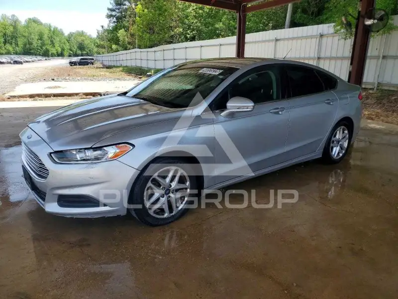 2016 Ford FUSION фото