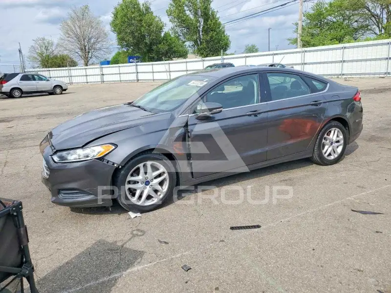 2016 Ford FUSION фото