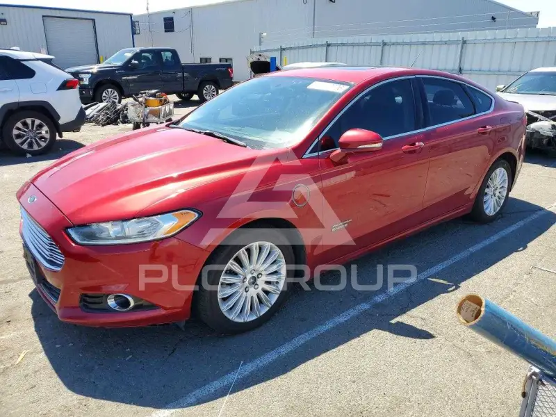 2016 Ford FUSION фото