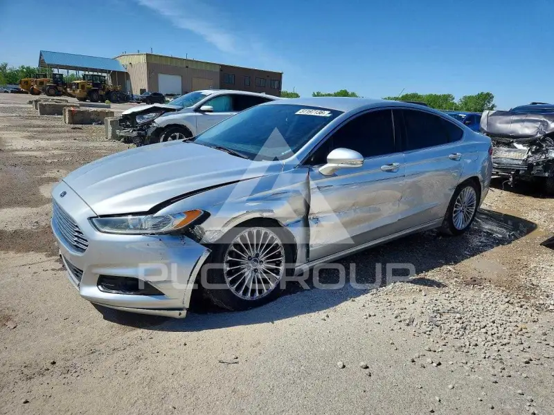 2016 Ford FUSION фото