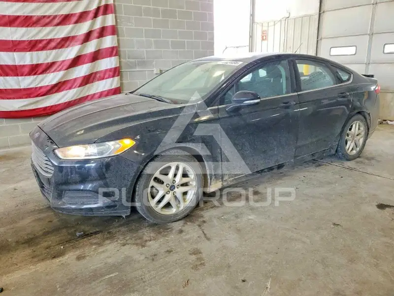 2016 Ford FUSION фото