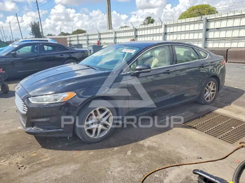 2016 Ford FUSION фото