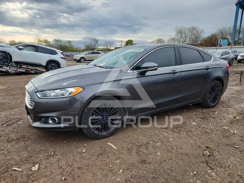 2016 Ford FUSION фото