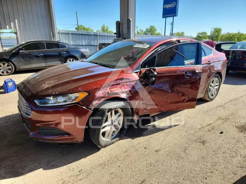 2016 Ford FUSION photo