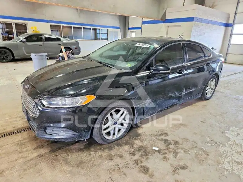 2016 Ford FUSION photo