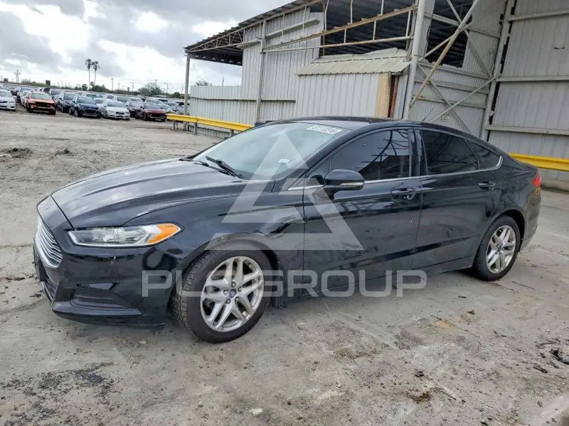 2016 Ford FUSION photo