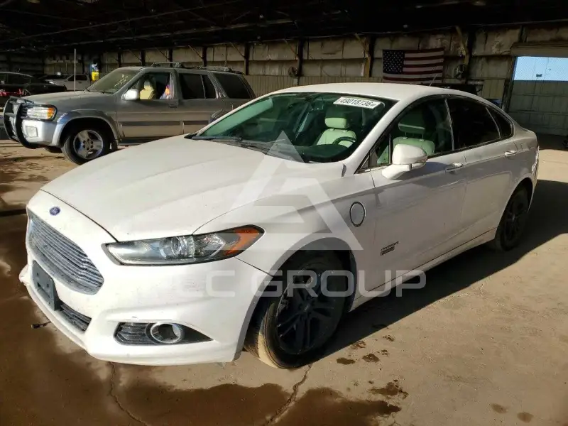 2016 Ford FUSION фото