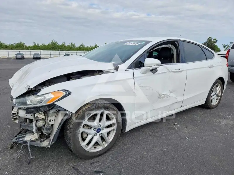 2016 Ford FUSION photo