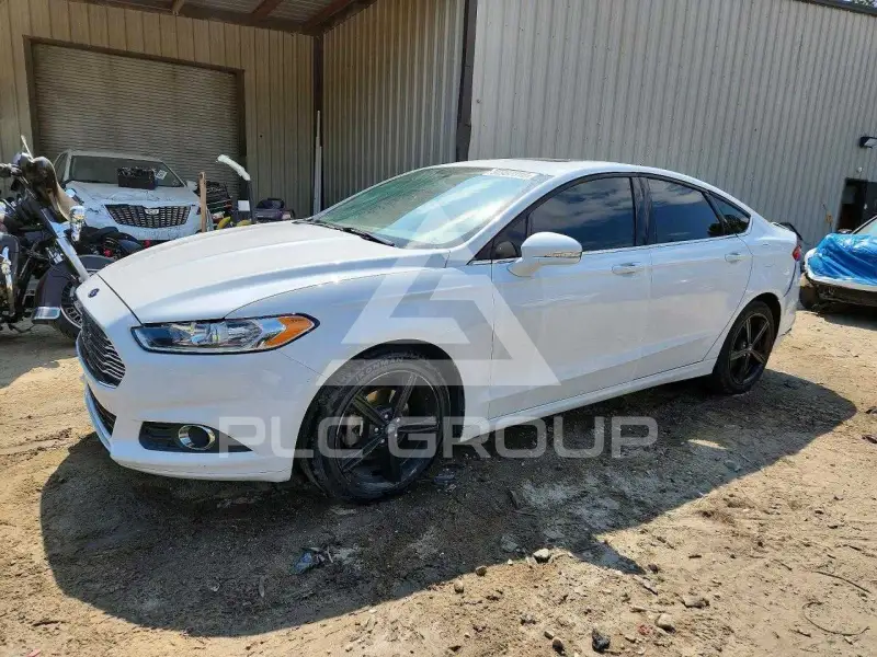 2016 Ford FUSION фото