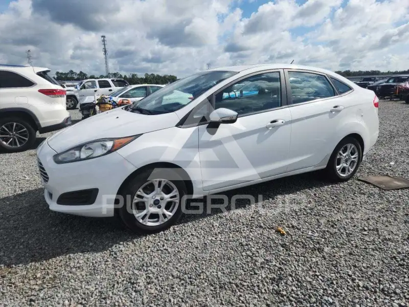 2016 Ford FIESTA фото