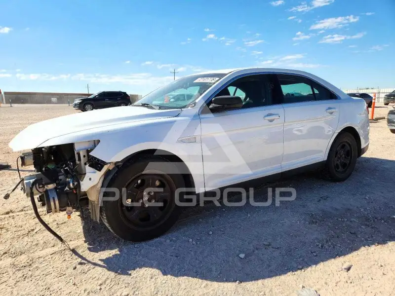 2016 Ford TAURUS фото