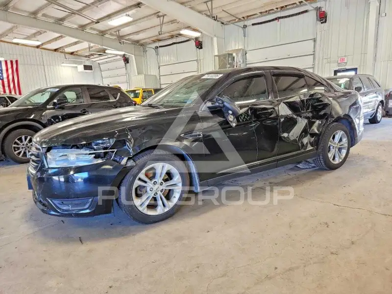 2016 Ford TAURUS фото