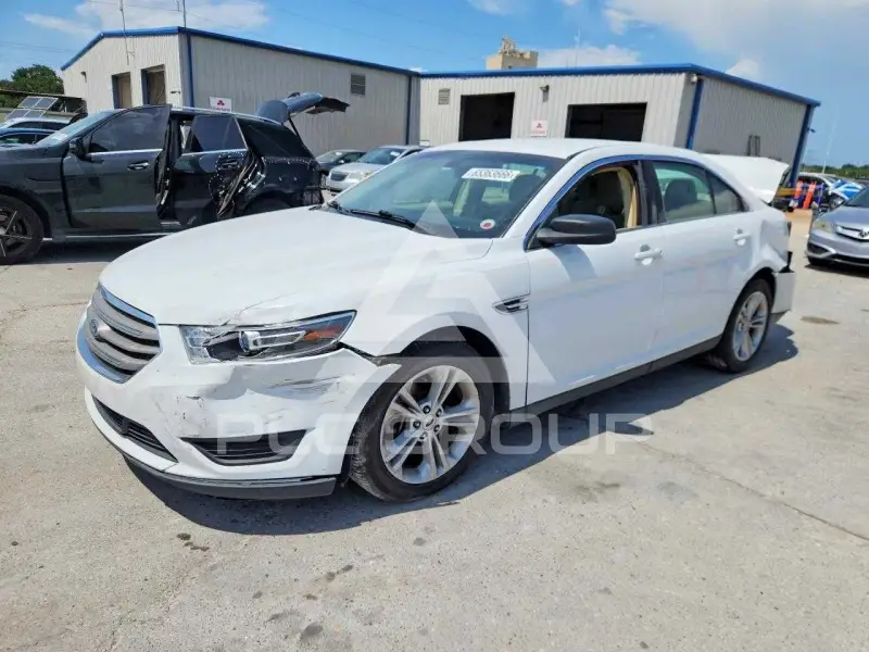 2016 Ford TAURUS фото