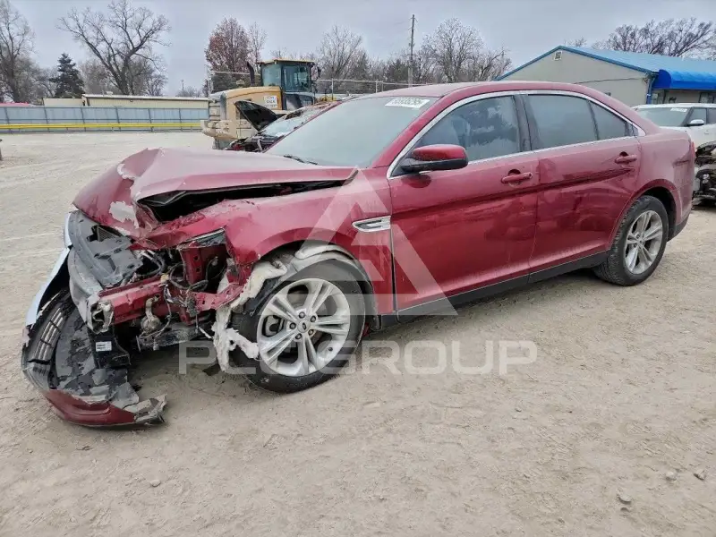 2016 Ford TAURUS фото