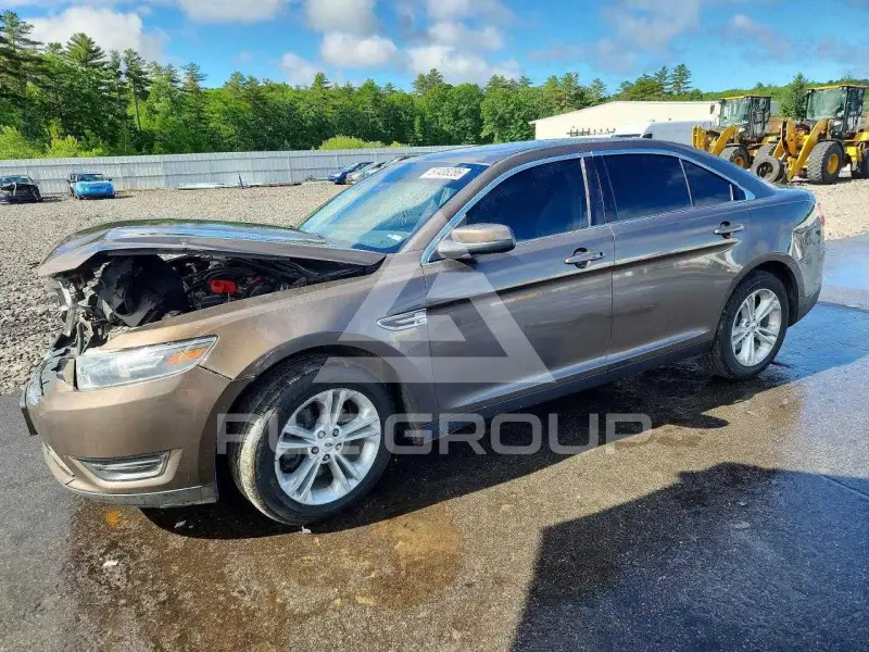 2016 Ford TAURUS фото