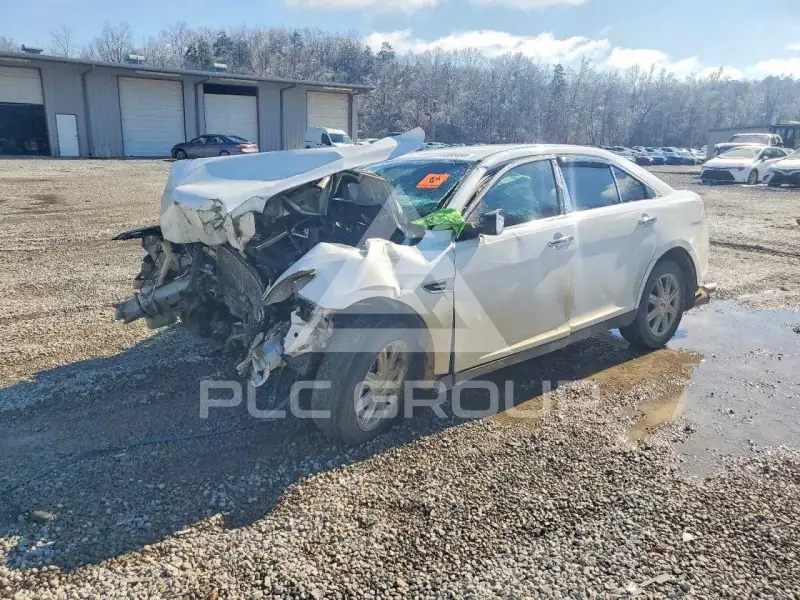 2016 Ford TAURUS photo