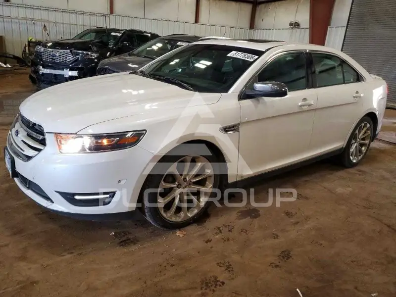 2016 Ford TAURUS фото