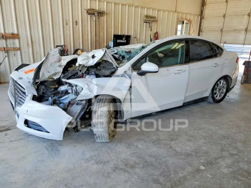2016 Ford FUSION фото