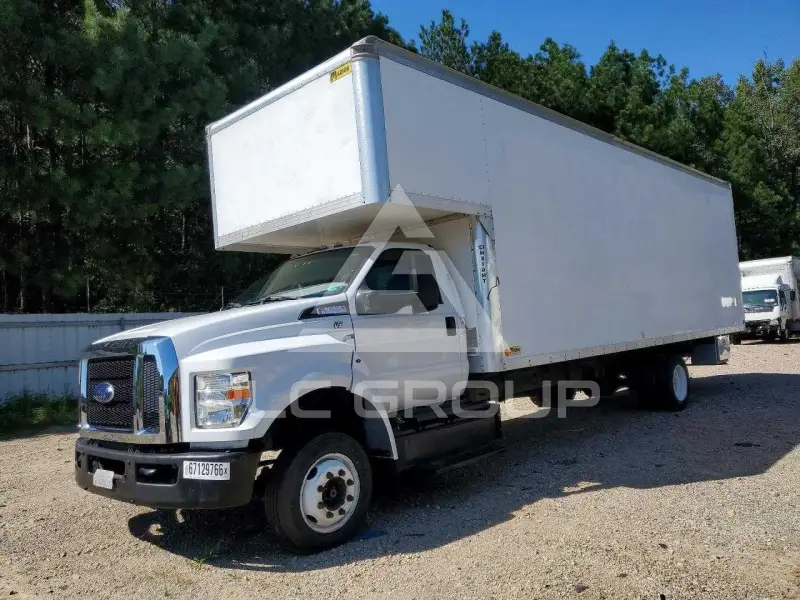 2016 Ford F-650 фото