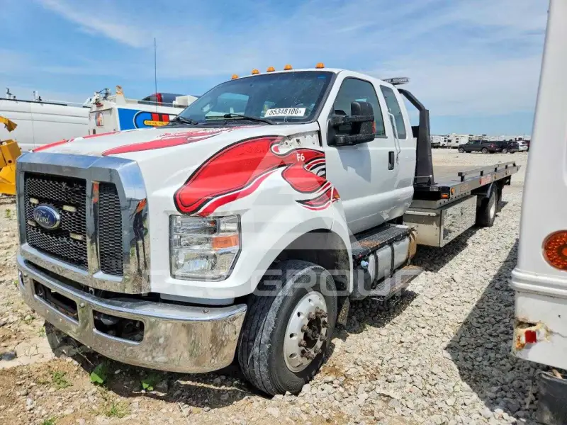 2016 Ford F-650 фото
