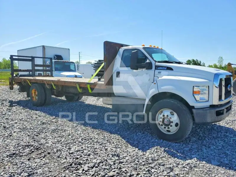 2016 Ford F-650 фото