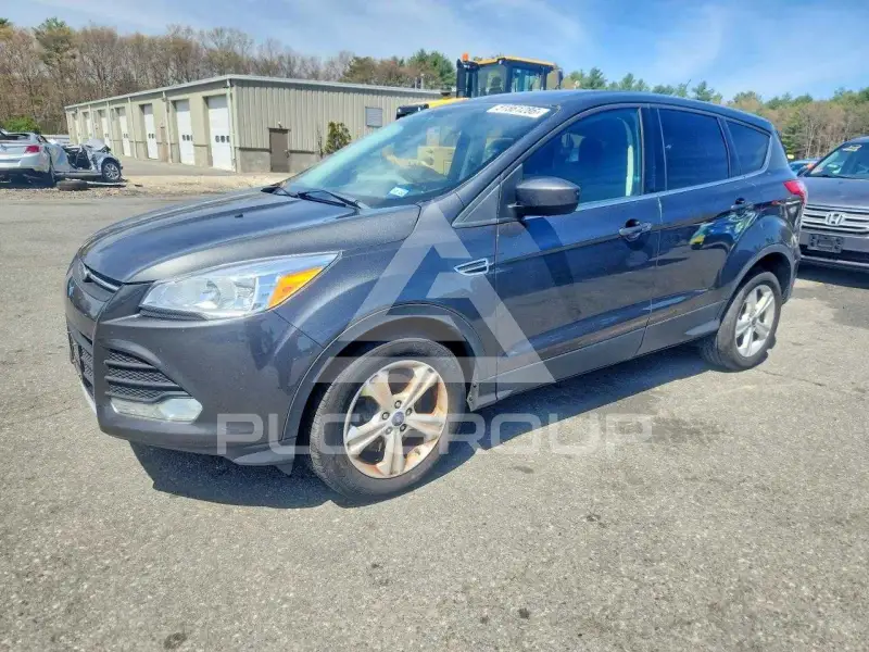 2016 Ford ESCAPE photo