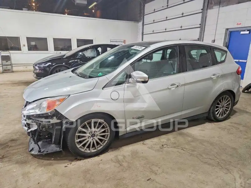 2016 Ford C-MAX photo