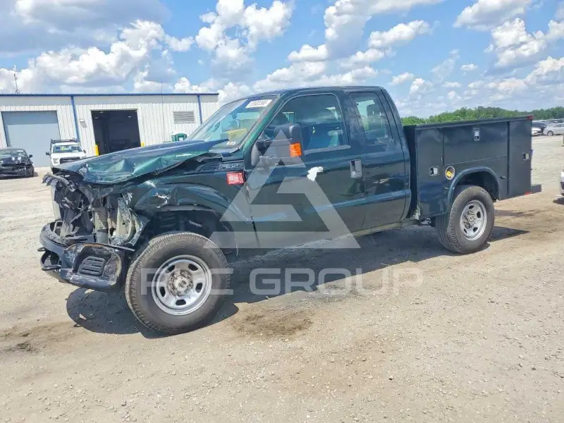 2016 Ford F-350 photo