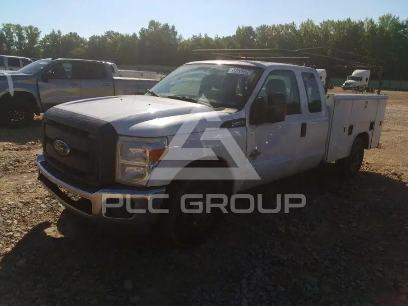 2016 Ford F-350 photo