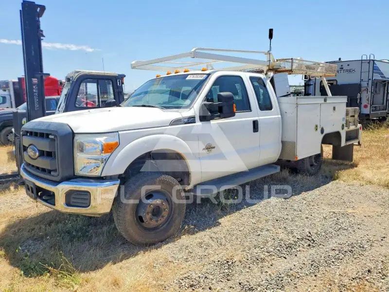 2016 Ford F-350 photo