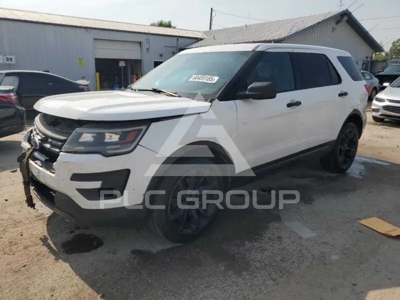 2016 Ford EXPLORER photo