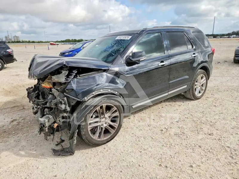 2016 Ford EXPLORER photo