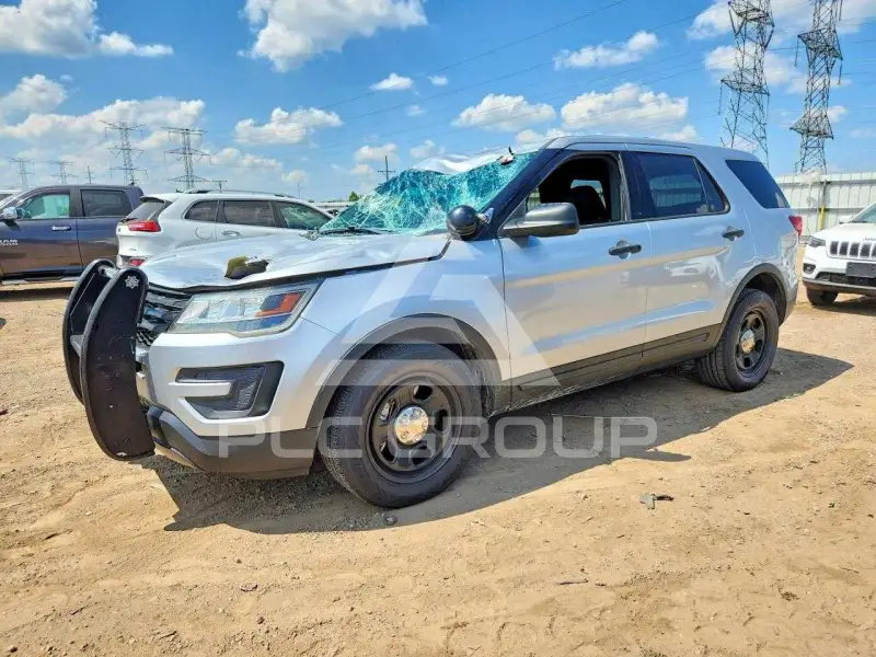 2016 Ford EXPLORER фото
