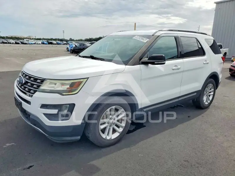 2016 Ford EXPLORER photo