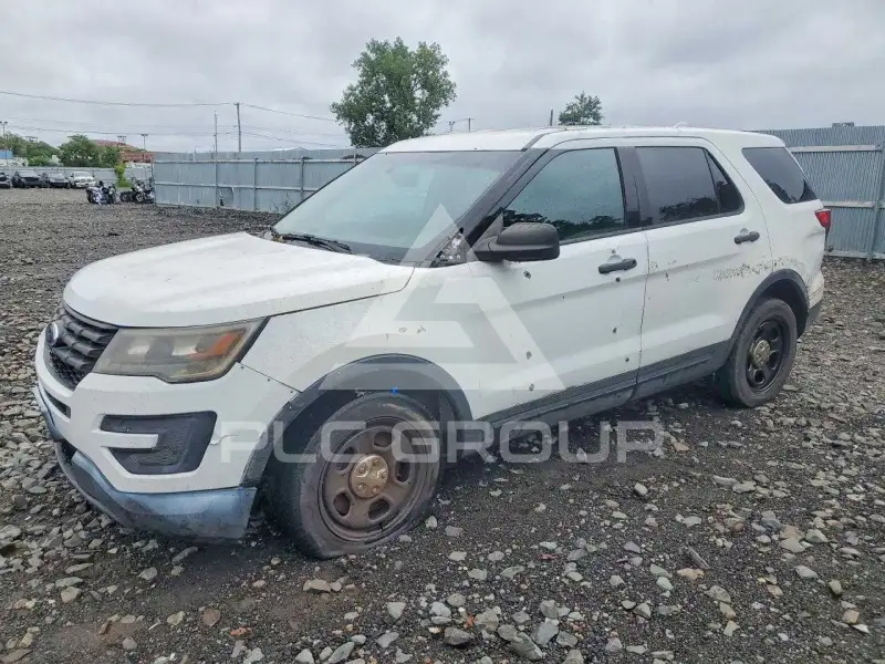 2016 Ford EXPLORER photo