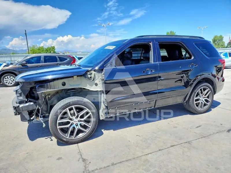 2016 Ford EXPLORER фото