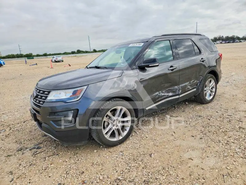 2016 Ford EXPLORER фото
