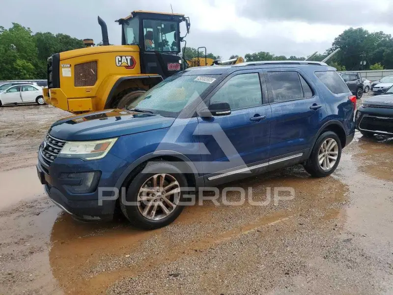 2016 Ford EXPLORER photo