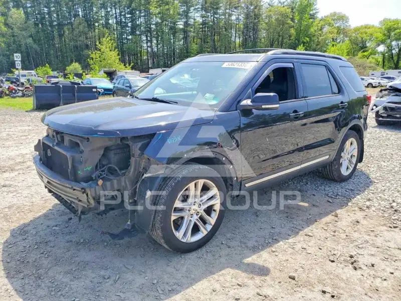 2016 Ford EXPLORER photo
